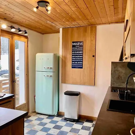 Le Nan Ste Apartament